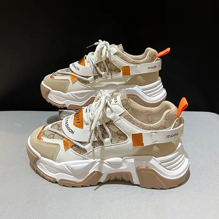 Girls' sneakers Girls' sneakers