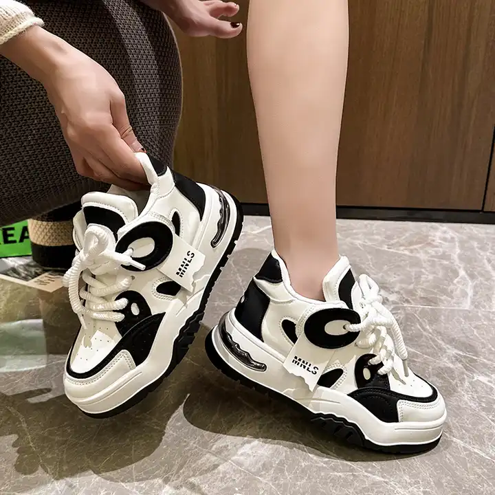 Women's sporty sneakers Girls' sporty sneakers