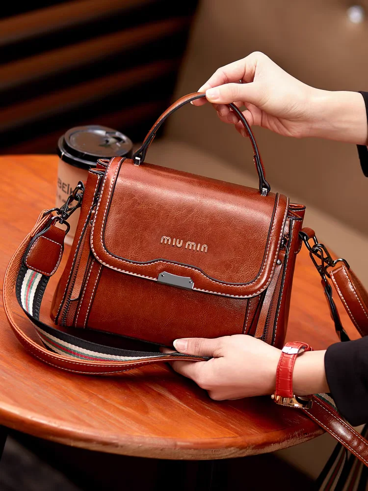 Women's handbag Women's handbag