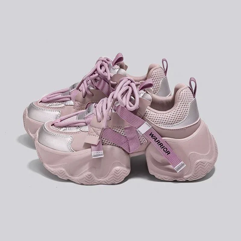 Women's trendy athletic sneakers Women's trendy sporty shoes