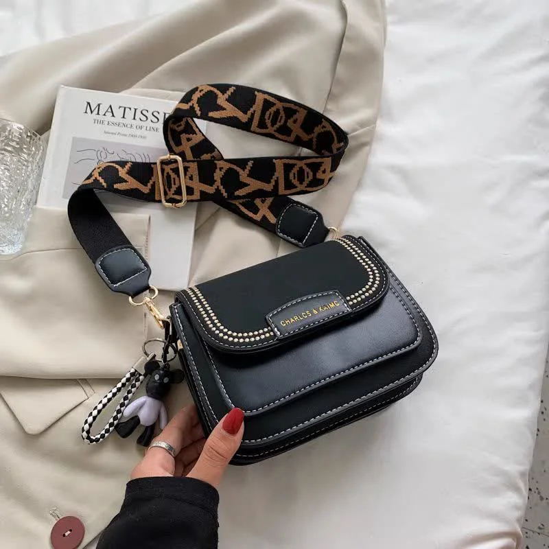 Stylish black women's shoulder bag Stylish Women's Black Shoulder Bag