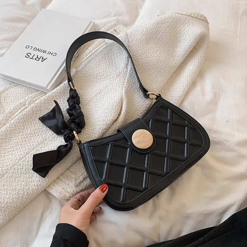 Original black women's shoulder bag Original black women's shoulder bag