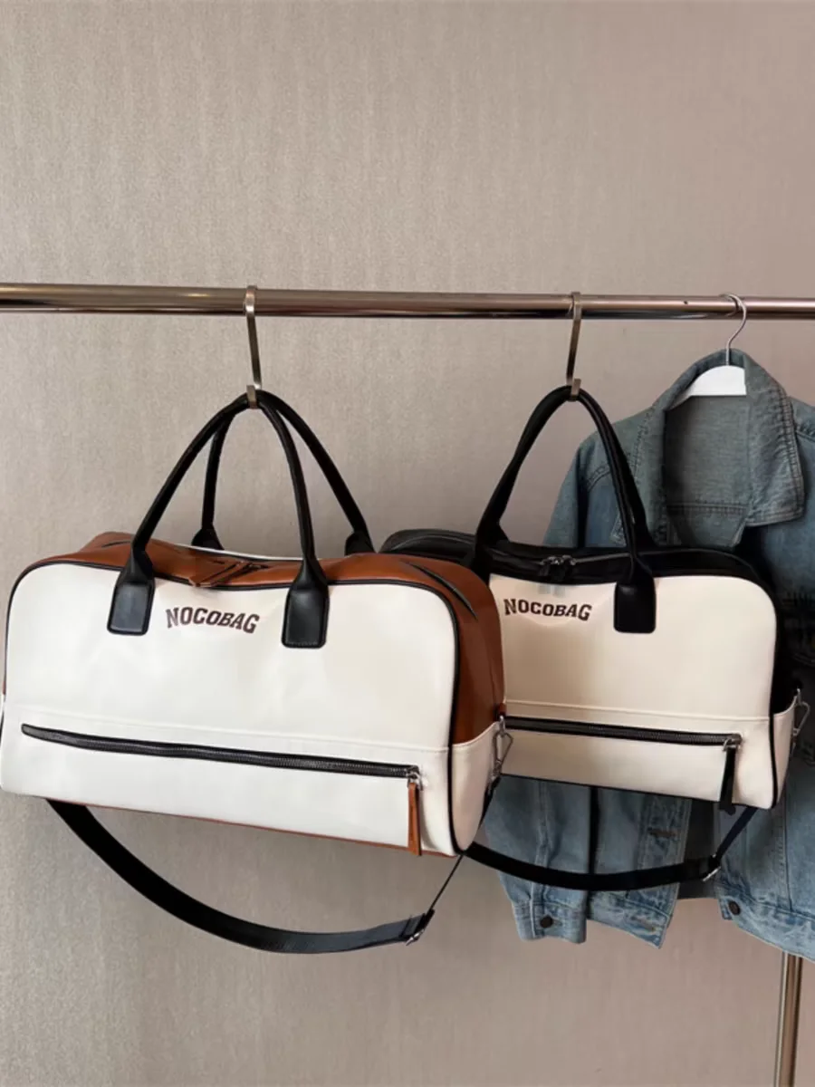 ساک ورزشی زنانه چرم جادار ساک ورزشی زنانه چرم جادار