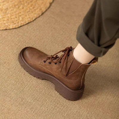 Elegant brown women's leather ankle boots