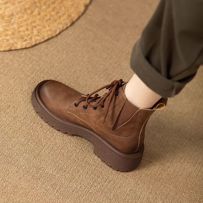 Stylish brown women's leather ankle boots Elegant brown women's leather ankle boots