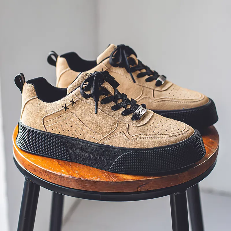 Imported men's khaki sneaker model Imported men's khaki sneaker model