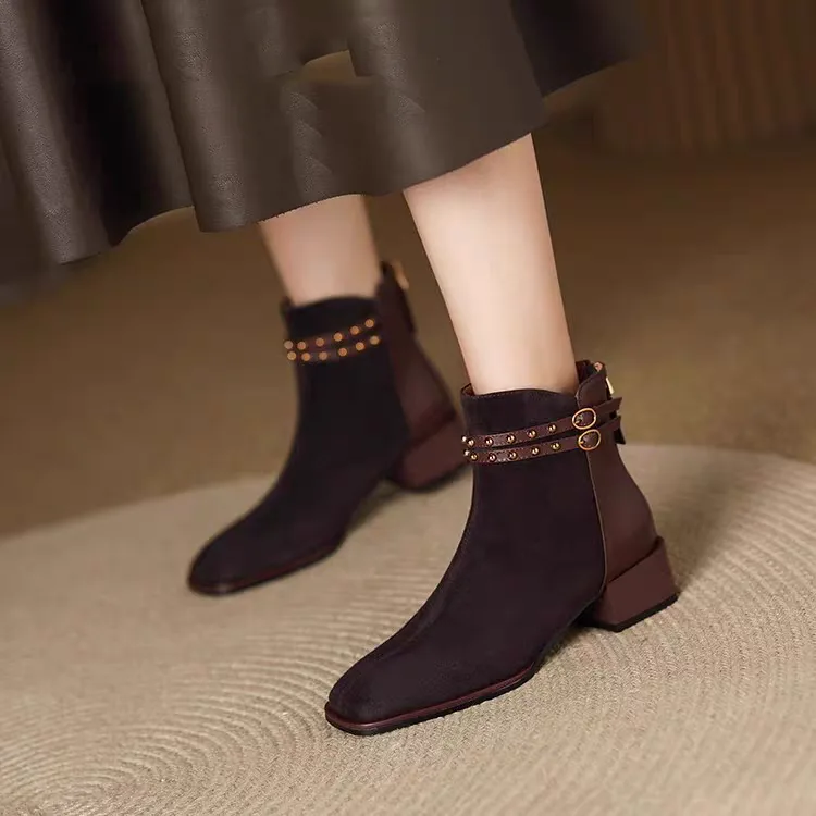 Women's brown leather ankle boot photo, imported Women's brown leather ankle boot photo, imported