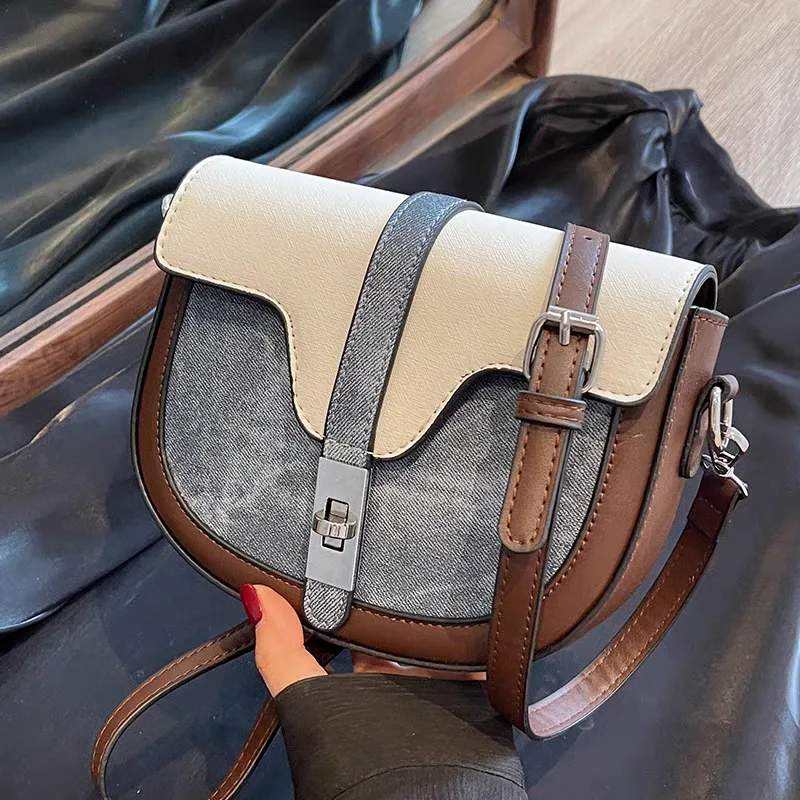 Photo of an original women's handbag