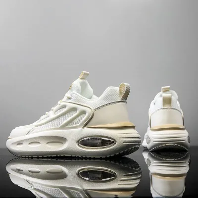 Imported men's sporty sneakers