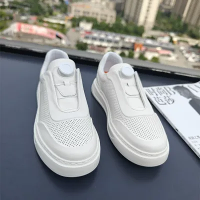 Price of genuine men's white leather sneaker with twist design