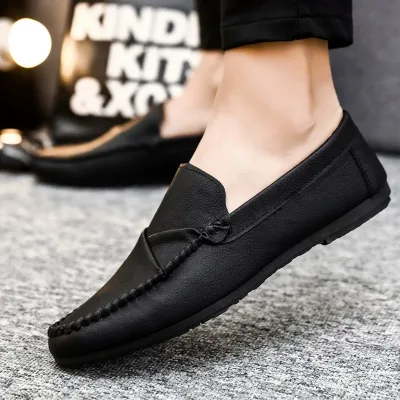 Purchase of genuine men's black loafer shoes
