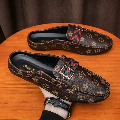 Men's patterned foreign casual shoes purchase