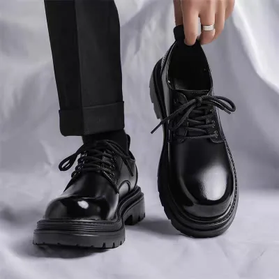 Men's black loafers for the latest fashion season