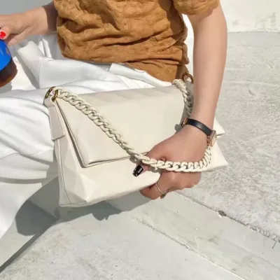 Imported women's shoulder bag photo