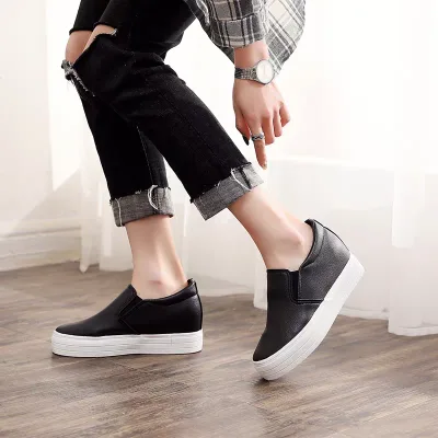 Imported women's medical black shoes photo