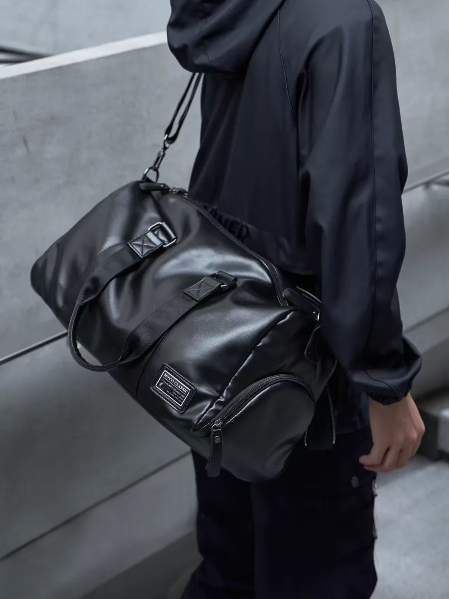 Imported men's black waterproof sports bag Imported men's black waterproof sports bag