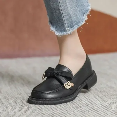 Original women's black loafers with platform heel