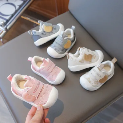 Buy genuine breathable children's girls' shoes